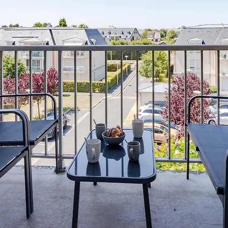 Le Trimaran-4 By Interhome * קאבורג