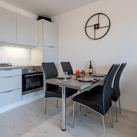 Le Trimaran-4 By Interhome דירה *