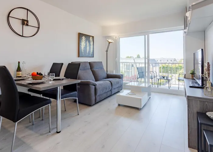 Apartmán Le Trimaran-4 By Interhome Cabourg