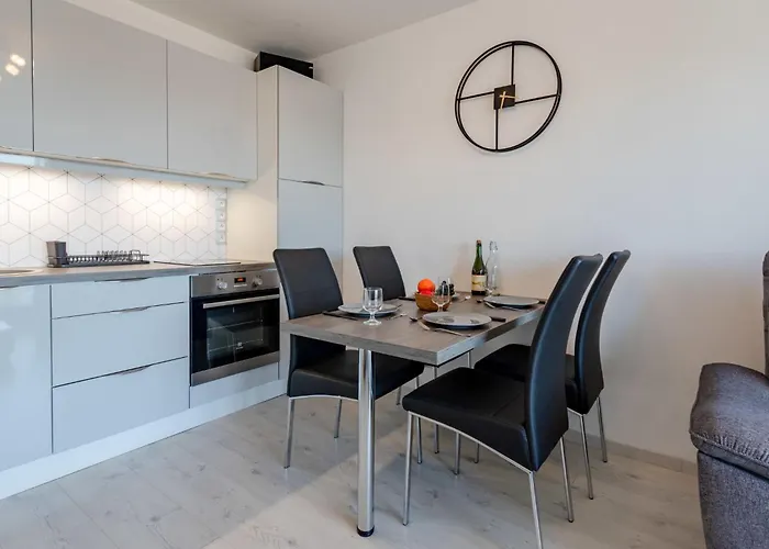 Le Trimaran-4 By Interhome Apartmán *